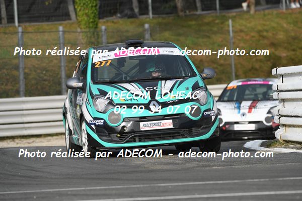 http://v2.adecom-photo.com/images//1.RALLYCROSS/2023/22_RALLYCROSS_MAYENNE_2023/TWINGO/OLIVIER_Laurine/59A_1335.JPG