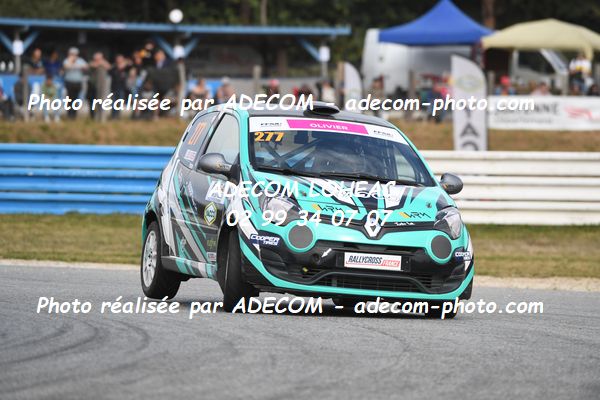 http://v2.adecom-photo.com/images//1.RALLYCROSS/2023/22_RALLYCROSS_MAYENNE_2023/TWINGO/OLIVIER_Laurine/59A_2124.JPG