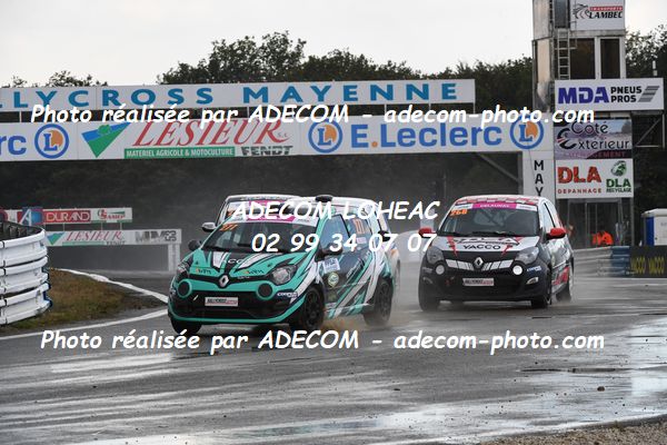 http://v2.adecom-photo.com/images//1.RALLYCROSS/2023/22_RALLYCROSS_MAYENNE_2023/TWINGO/OLIVIER_Laurine/59A_4787.JPG