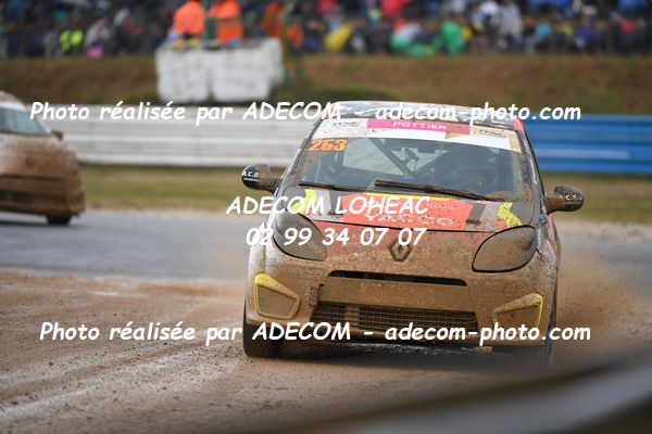 http://v2.adecom-photo.com/images//1.RALLYCROSS/2023/22_RALLYCROSS_MAYENNE_2023/TWINGO/POTTIER_Louna/59A_4232.JPG