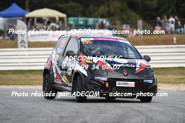 http://v2.adecom-photo.com/images//1.RALLYCROSS/2023/22_RALLYCROSS_MAYENNE_2023/TWINGO/SEIGNARD_Melanie/59A_2134.JPG