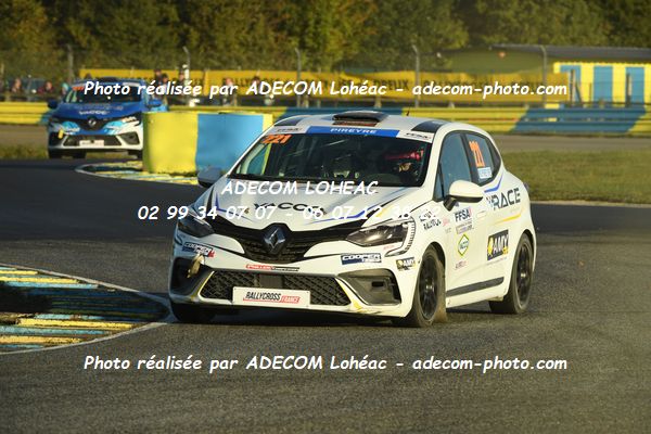 http://v2.adecom-photo.com/images//1.RALLYCROSS/2023/25_RALLYCROSS_DREUX_2023/CLIO/PIREYRE_Martin/65A_5204.JPG