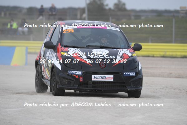 http://v2.adecom-photo.com/images//1.RALLYCROSS/2023/25_RALLYCROSS_DREUX_2023/TWINGO/SEIGNARD_Melanie/65A_2369.JPG