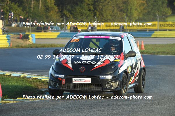http://v2.adecom-photo.com/images//1.RALLYCROSS/2023/25_RALLYCROSS_DREUX_2023/TWINGO/SEIGNARD_Melanie/65A_5105.JPG