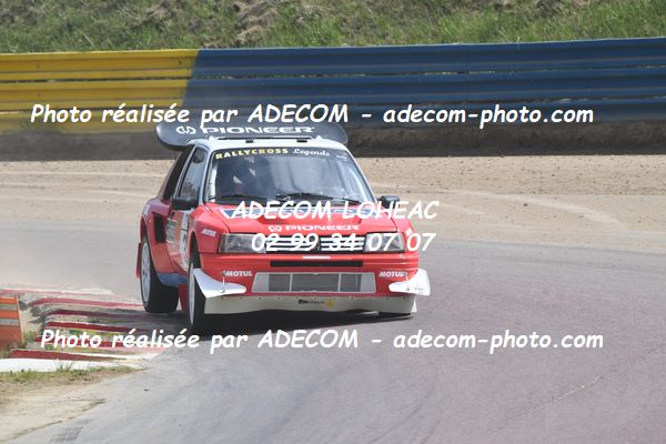 http://v2.adecom-photo.com/images//1.RALLYCROSS/2023/3_RALLYCROSS_LESSAY_2023/LEGENDS/TOLLEMER_Philippe/28A_8929.JPG