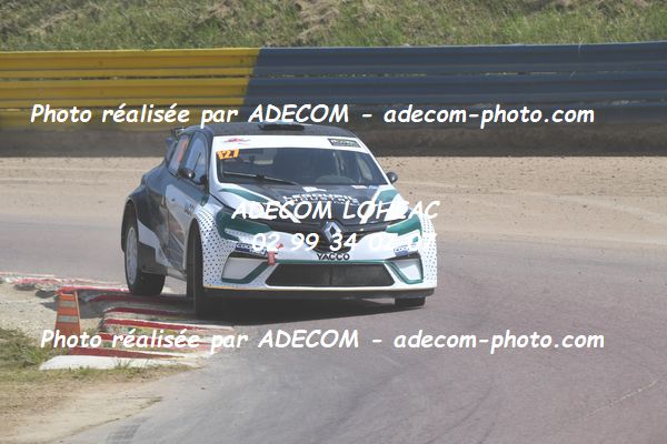 http://v2.adecom-photo.com/images//1.RALLYCROSS/2023/3_RALLYCROSS_LESSAY_2023/SUPER_1600/DROUET_Fabien/28A_9118.JPG