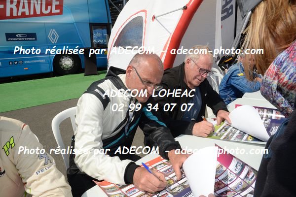 http://v2.adecom-photo.com/images//1.RALLYCROSS/2023/7_LEGENDS_FESTIVAL_LOHEAC_2023/AMBIANCE_DIVERS/31E_4408.JPG