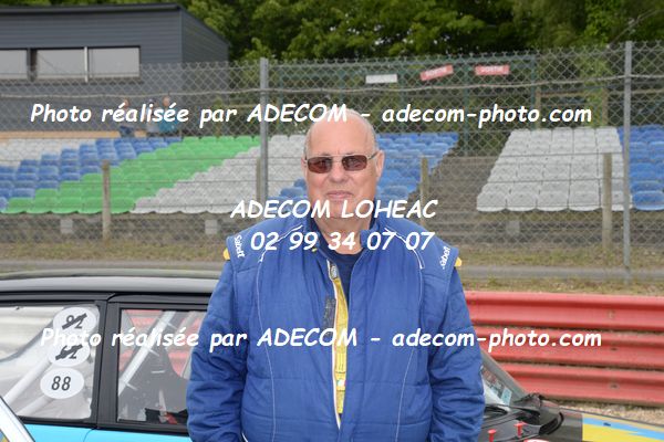 http://v2.adecom-photo.com/images//1.RALLYCROSS/2023/7_LEGENDS_FESTIVAL_LOHEAC_2023/AMBIANCE_DIVERS/38E_4058.JPG