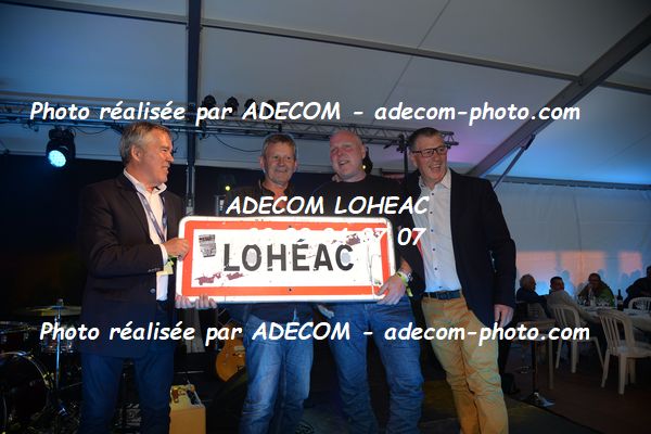 http://v2.adecom-photo.com/images//1.RALLYCROSS/2023/7_LEGENDS_FESTIVAL_LOHEAC_2023/LA_SOIREE_VENDREDI/38E_4271.JPG