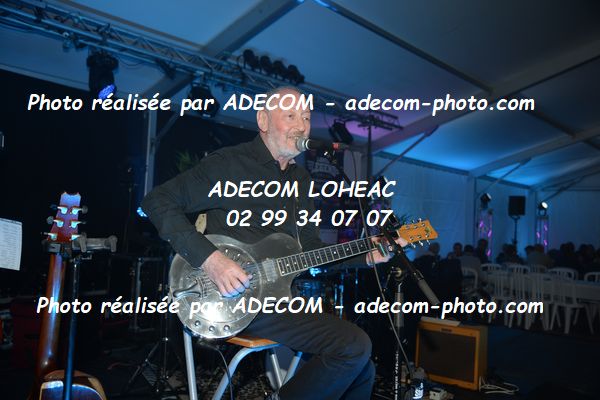 http://v2.adecom-photo.com/images//1.RALLYCROSS/2023/7_LEGENDS_FESTIVAL_LOHEAC_2023/LA_SOIREE_VENDREDI/38E_4299.JPG