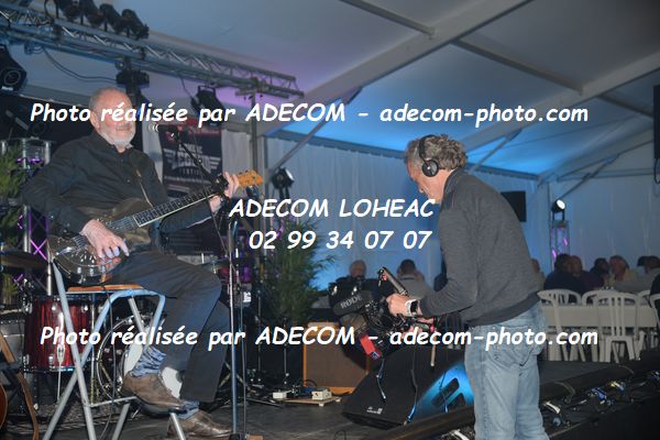 http://v2.adecom-photo.com/images//1.RALLYCROSS/2023/7_LEGENDS_FESTIVAL_LOHEAC_2023/LA_SOIREE_VENDREDI/38E_4303.JPG