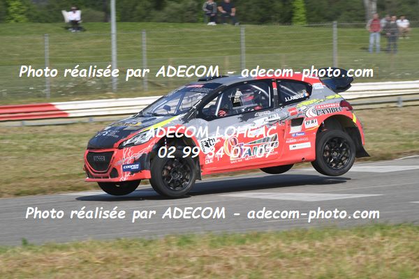 http://v2.adecom-photo.com/images//1.RALLYCROSS/2023/7_LEGENDS_FESTIVAL_LOHEAC_2023/MODERNES/LAMBEC_Jeremy/31A_5877.JPG