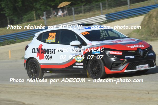 http://v2.adecom-photo.com/images//1.RALLYCROSS/2023/8_RALLYCROSS_FALEYRAS_2023/CLIO/BENEZET_Andrea/33A_6760.JPG