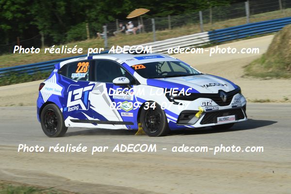 http://v2.adecom-photo.com/images//1.RALLYCROSS/2023/8_RALLYCROSS_FALEYRAS_2023/CLIO/LAUNAY_Marceau/33A_6754.JPG