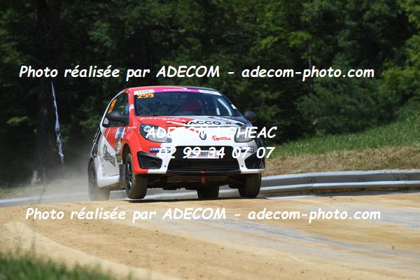 http://v2.adecom-photo.com/images//1.RALLYCROSS/2023/8_RALLYCROSS_FALEYRAS_2023/TWINGO/DANVEAU_Chloe/33A_8106.JPG