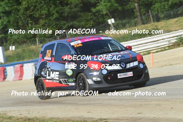 http://v2.adecom-photo.com/images//1.RALLYCROSS/2023/8_RALLYCROSS_FALEYRAS_2023/TWINGO/DELAUNAY_Audrey/33A_6660.JPG