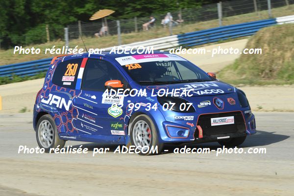 http://v2.adecom-photo.com/images//1.RALLYCROSS/2023/8_RALLYCROSS_FALEYRAS_2023/TWINGO/LEFRANCOIS_Melanie/33A_6630.JPG