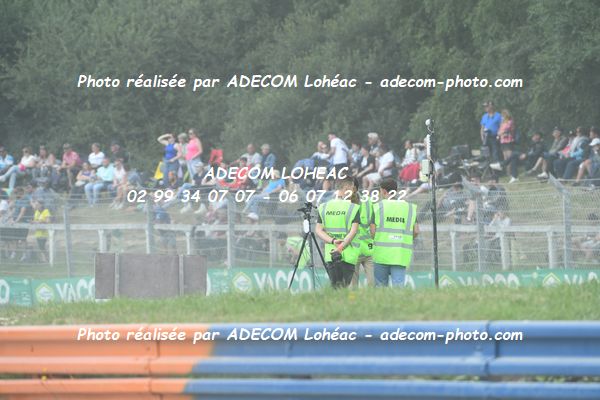 http://v2.adecom-photo.com/images//1.RALLYCROSS/2024/RALLLYCROSS_KERLABO_2024/AMBIANCE_DIVERS/09A_5164.JPG