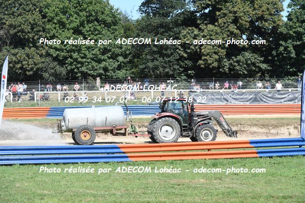 http://v2.adecom-photo.com/images//1.RALLYCROSS/2024/RALLLYCROSS_KERLABO_2024/AMBIANCE_DIVERS/09A_7036.JPG