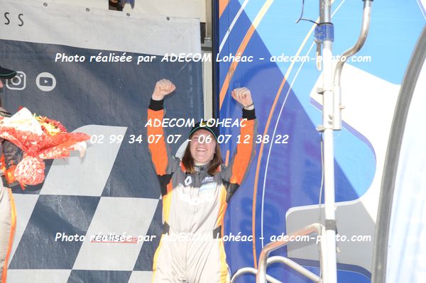 http://v2.adecom-photo.com/images//1.RALLYCROSS/2024/RALLLYCROSS_KERLABO_2024/AMBIANCE_DIVERS/09E_4005.JPG