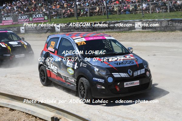 http://v2.adecom-photo.com/images//1.RALLYCROSS/2024/RALLLYCROSS_KERLABO_2024/FEMININE_FFSA_TWINGO/DELAUNAY_Audrey/09A_6651.JPG
