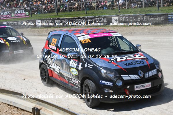 http://v2.adecom-photo.com/images//1.RALLYCROSS/2024/RALLLYCROSS_KERLABO_2024/FEMININE_FFSA_TWINGO/DELAUNAY_Audrey/09A_6652.JPG
