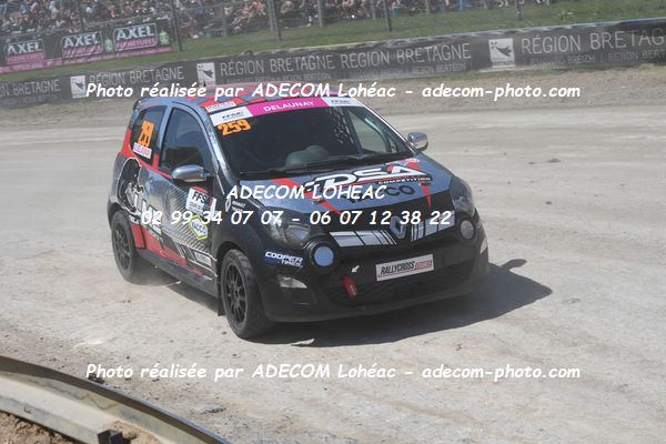 http://v2.adecom-photo.com/images//1.RALLYCROSS/2024/RALLLYCROSS_KERLABO_2024/FEMININE_FFSA_TWINGO/DELAUNAY_Audrey/09A_6671.JPG
