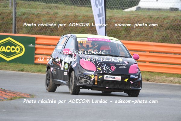 http://v2.adecom-photo.com/images//1.RALLYCROSS/2024/RALLLYCROSS_KERLABO_2024/FEMININE_FFSA_TWINGO/LEBOUTEILLER_Marine/09A_2582.JPG