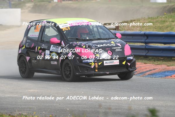 http://v2.adecom-photo.com/images//1.RALLYCROSS/2024/RALLLYCROSS_KERLABO_2024/FEMININE_FFSA_TWINGO/LEBOUTEILLER_Marine/09A_3753.JPG