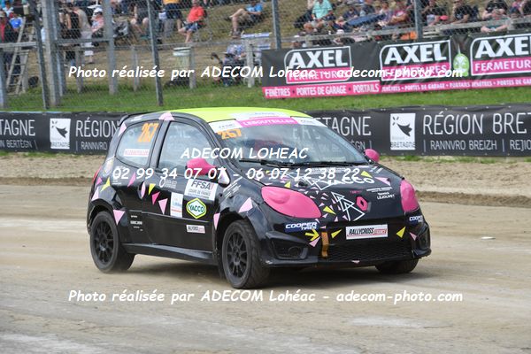 http://v2.adecom-photo.com/images//1.RALLYCROSS/2024/RALLLYCROSS_KERLABO_2024/FEMININE_FFSA_TWINGO/LEBOUTEILLER_Marine/09A_4271.JPG