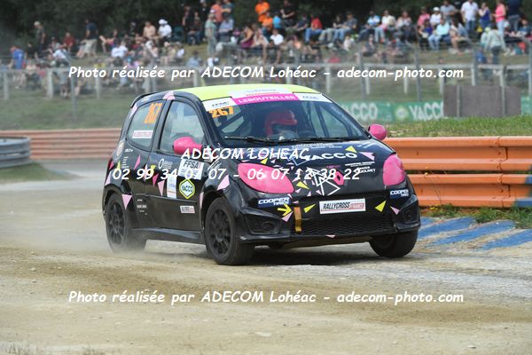 http://v2.adecom-photo.com/images//1.RALLYCROSS/2024/RALLLYCROSS_KERLABO_2024/FEMININE_FFSA_TWINGO/LEBOUTEILLER_Marine/09A_5124.JPG