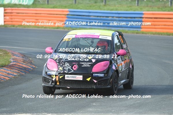 http://v2.adecom-photo.com/images//1.RALLYCROSS/2024/RALLLYCROSS_KERLABO_2024/FEMININE_FFSA_TWINGO/LEBOUTEILLER_Marine/09A_5410.JPG