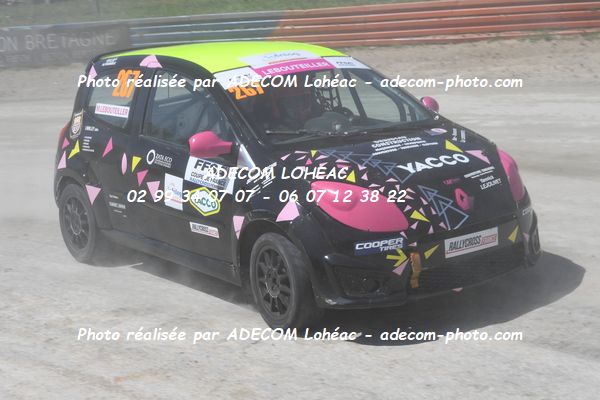 http://v2.adecom-photo.com/images//1.RALLYCROSS/2024/RALLLYCROSS_KERLABO_2024/FEMININE_FFSA_TWINGO/LEBOUTEILLER_Marine/09A_6631.JPG