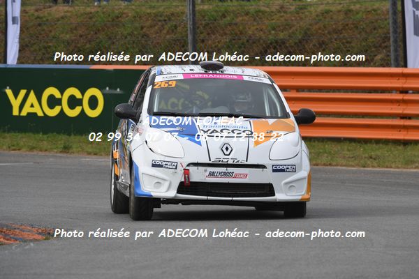 http://v2.adecom-photo.com/images//1.RALLYCROSS/2024/RALLLYCROSS_KERLABO_2024/FEMININE_FFSA_TWINGO/LEFRANCOIS_Marie/09A_3275.JPG