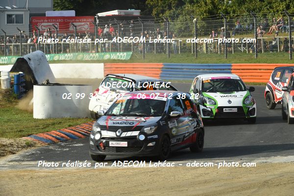 http://v2.adecom-photo.com/images//1.RALLYCROSS/2024/RALLLYCROSS_KERLABO_2024/FEMININE_FFSA_TWINGO/MARGELY_Alice/09A_5432.JPG