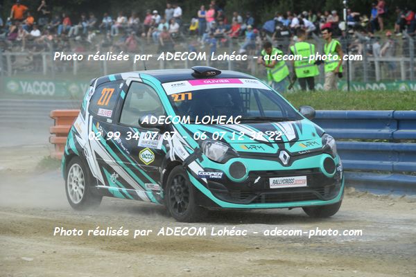 http://v2.adecom-photo.com/images//1.RALLYCROSS/2024/RALLLYCROSS_KERLABO_2024/FEMININE_FFSA_TWINGO/OLIVIER_Laurine/09A_5120.JPG