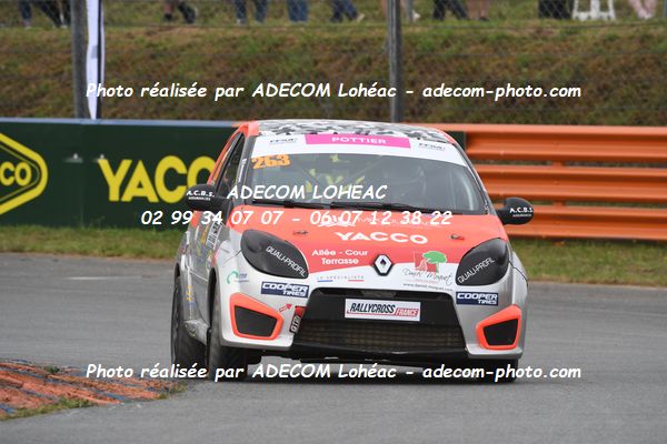 http://v2.adecom-photo.com/images//1.RALLYCROSS/2024/RALLLYCROSS_KERLABO_2024/FEMININE_FFSA_TWINGO/POTTIER_Louna/09A_3287.JPG