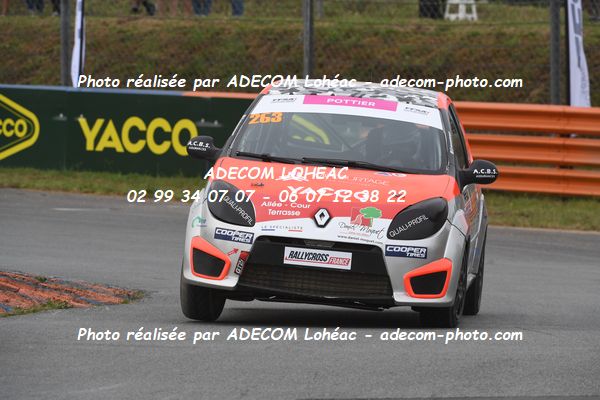 http://v2.adecom-photo.com/images//1.RALLYCROSS/2024/RALLLYCROSS_KERLABO_2024/FEMININE_FFSA_TWINGO/POTTIER_Louna/09A_3296.JPG