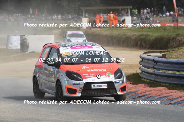 http://v2.adecom-photo.com/images//1.RALLYCROSS/2024/RALLLYCROSS_KERLABO_2024/FEMININE_FFSA_TWINGO/POTTIER_Louna/09A_3742.JPG