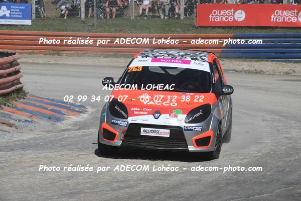 http://v2.adecom-photo.com/images//1.RALLYCROSS/2024/RALLLYCROSS_KERLABO_2024/FEMININE_FFSA_TWINGO/POTTIER_Louna/09A_6052.JPG