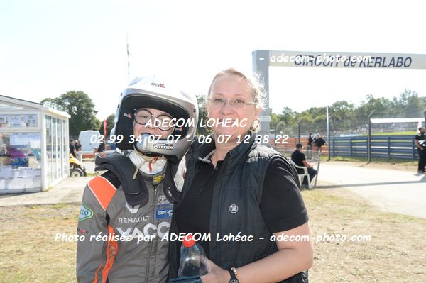 http://v2.adecom-photo.com/images//1.RALLYCROSS/2024/RALLLYCROSS_KERLABO_2024/FEMININE_FFSA_TWINGO/POTTIER_Louna/09E_3903.JPG