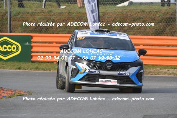 http://v2.adecom-photo.com/images//1.RALLYCROSS/2024/RALLLYCROSS_KERLABO_2024/JUNIOR_FFSA_CLIO/GOUESBET_Kelig/09A_2618.JPG
