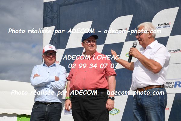 http://v2.adecom-photo.com/images//1.RALLYCROSS/2024/RALLYCROSS_CHATEAUROUX_2024/AMBIANCE_DIVERS/02A_9850.JPG