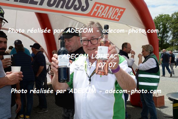 http://v2.adecom-photo.com/images//1.RALLYCROSS/2024/RALLYCROSS_CHATEAUROUX_2024/AMBIANCE_DIVERS/02E_2335.JPG