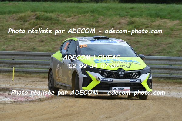 http://v2.adecom-photo.com/images//1.RALLYCROSS/2024/RALLYCROSS_CHATEAUROUX_2024/JUNIOR_FFSA_CLIO/BERTAPELLE_Ilona/02A_6486.JPG
