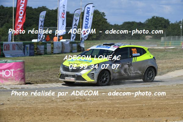 http://v2.adecom-photo.com/images//1.RALLYCROSS/2024/RALLYCROSS_CHATEAUROUX_2024/JUNIOR_FFSA_CLIO/BERTAPELLE_Ilona/02A_7762.JPG