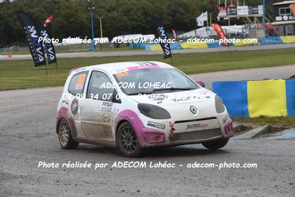 http://v2.adecom-photo.com/images//1.RALLYCROSS/2024/RALLYCROSS_DREUX_2024/FEMININE_FFSA_TWINGO/BIGOT_Chloe/24A_2809.JPG
