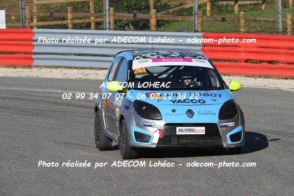 http://v2.adecom-photo.com/images//1.RALLYCROSS/2024/RALLYCROSS_ESSAY_2024/FEMININE_FFSA_TWINGO/SOLAIRE_Laura/22A_3154.JPG