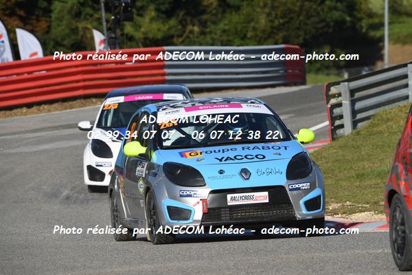 http://v2.adecom-photo.com/images//1.RALLYCROSS/2024/RALLYCROSS_ESSAY_2024/FEMININE_FFSA_TWINGO/SOLAIRE_Laura/22A_5156.JPG