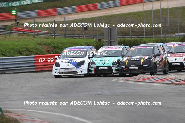 http://v2.adecom-photo.com/images//1.RALLYCROSS/2024/RALLYCROSS_ESSAY_2024/FEMININE_FFSA_TWINGO/SOLAIRE_Laura/22A_6588.JPG